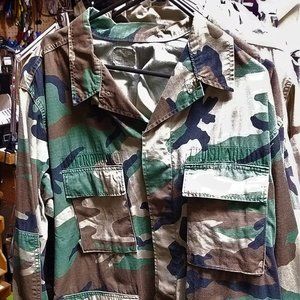 US Army 1984 Cold War Woodland Camo Combat Jacket